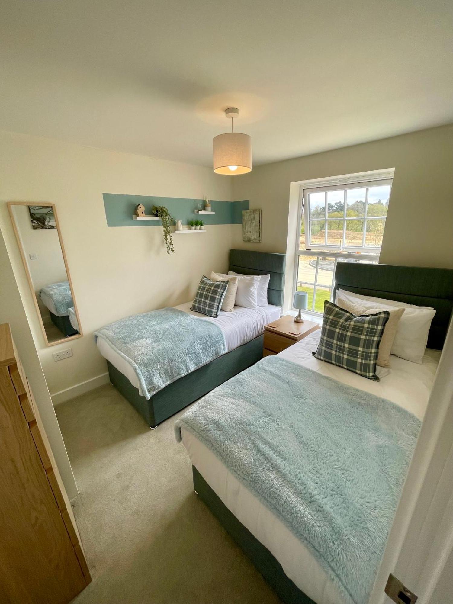 3-Bedroom Luxury Stay With Free Parking Market Harborough Eksteriør billede