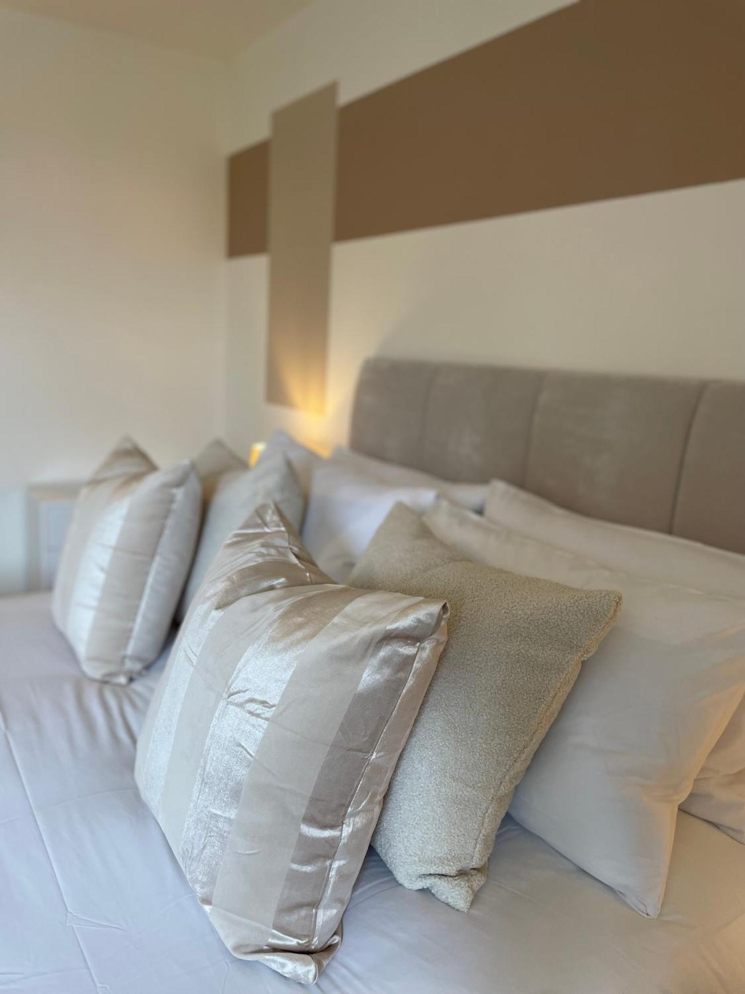 3-Bedroom Luxury Stay With Free Parking Market Harborough Eksteriør billede